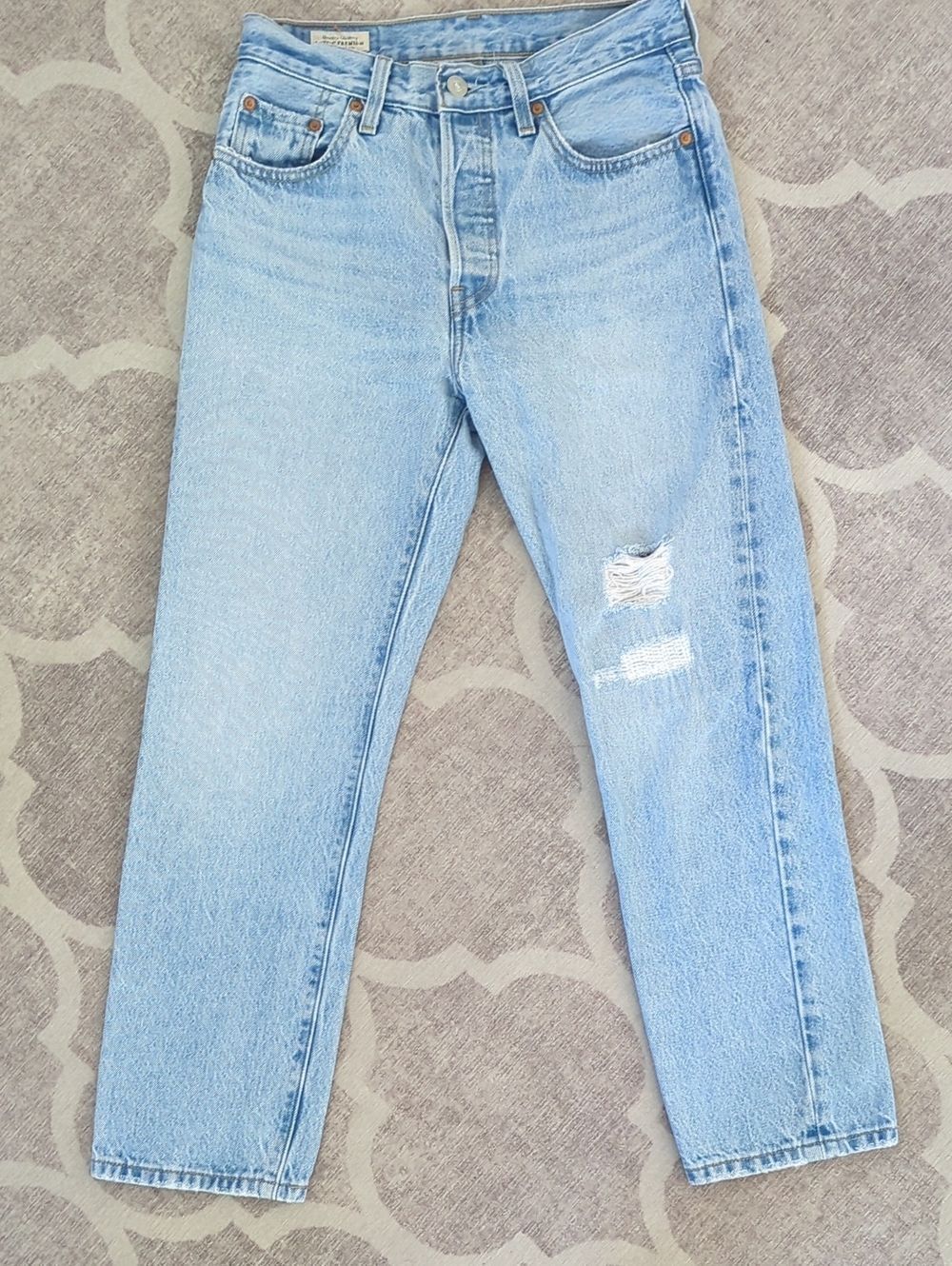 Levi's 501 Light Blue Distressed High-Rise Women’s Jeans W25 L26